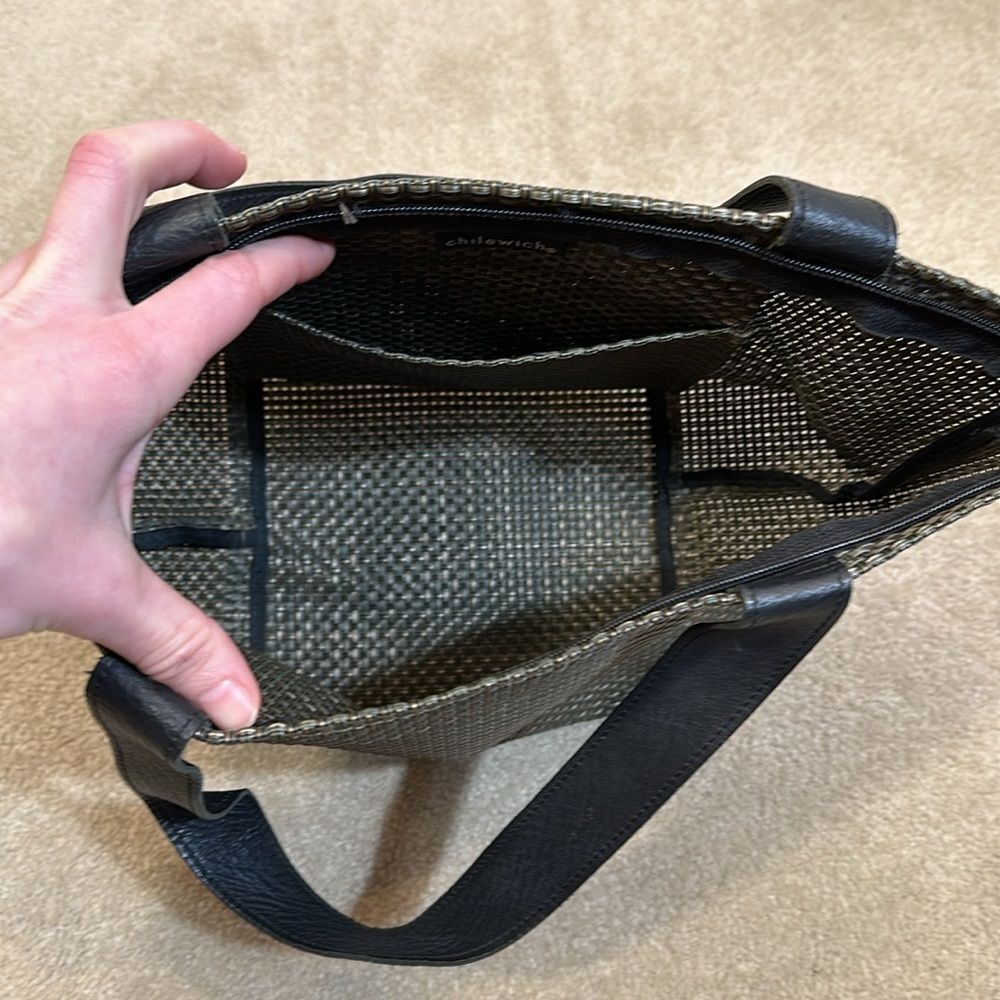 Chilewich Small Woven Market Tote Green with Black Handles - Picture 3 of 8